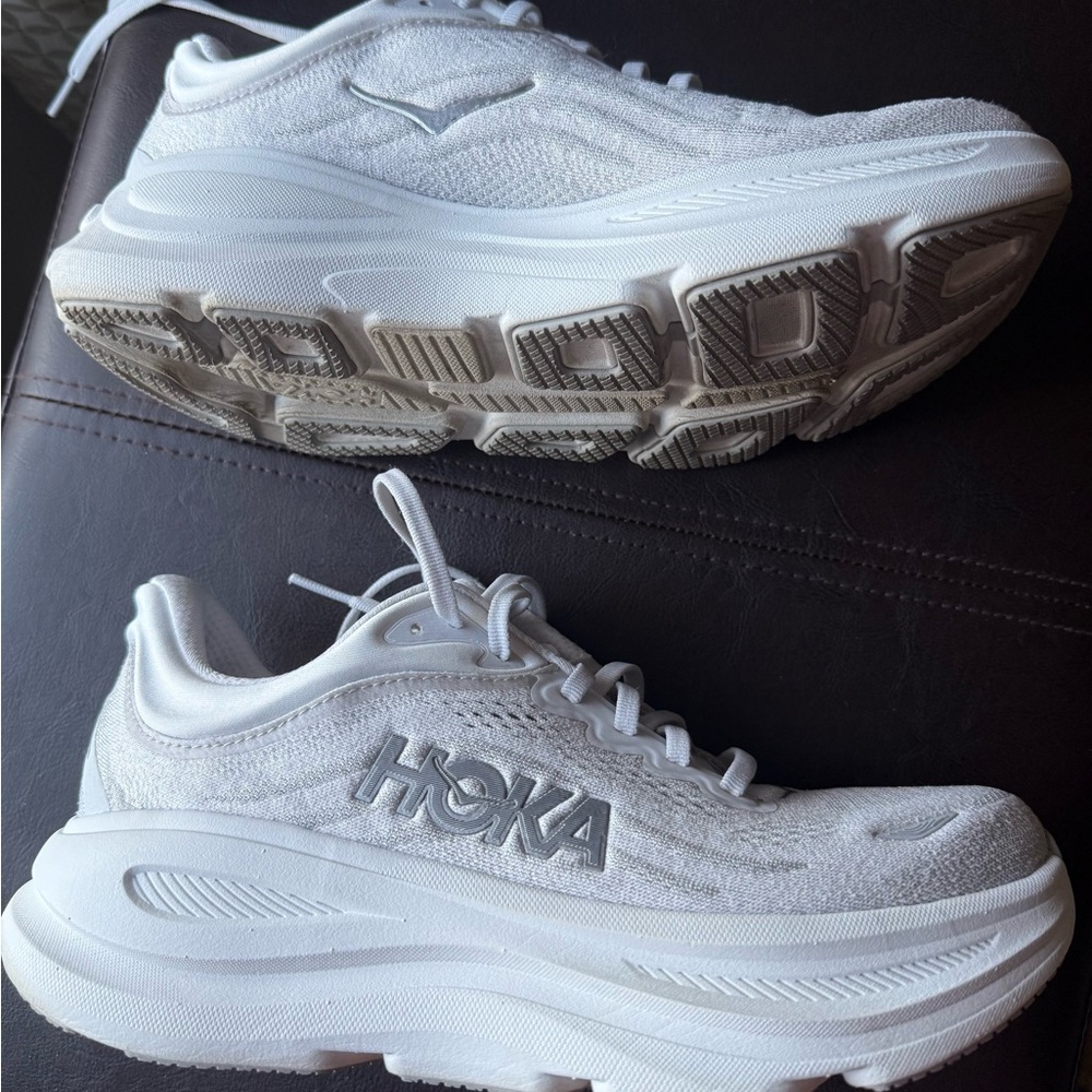 Hoka Bondi 9 Women's White Athletic Shoes - Picture 3 of 6